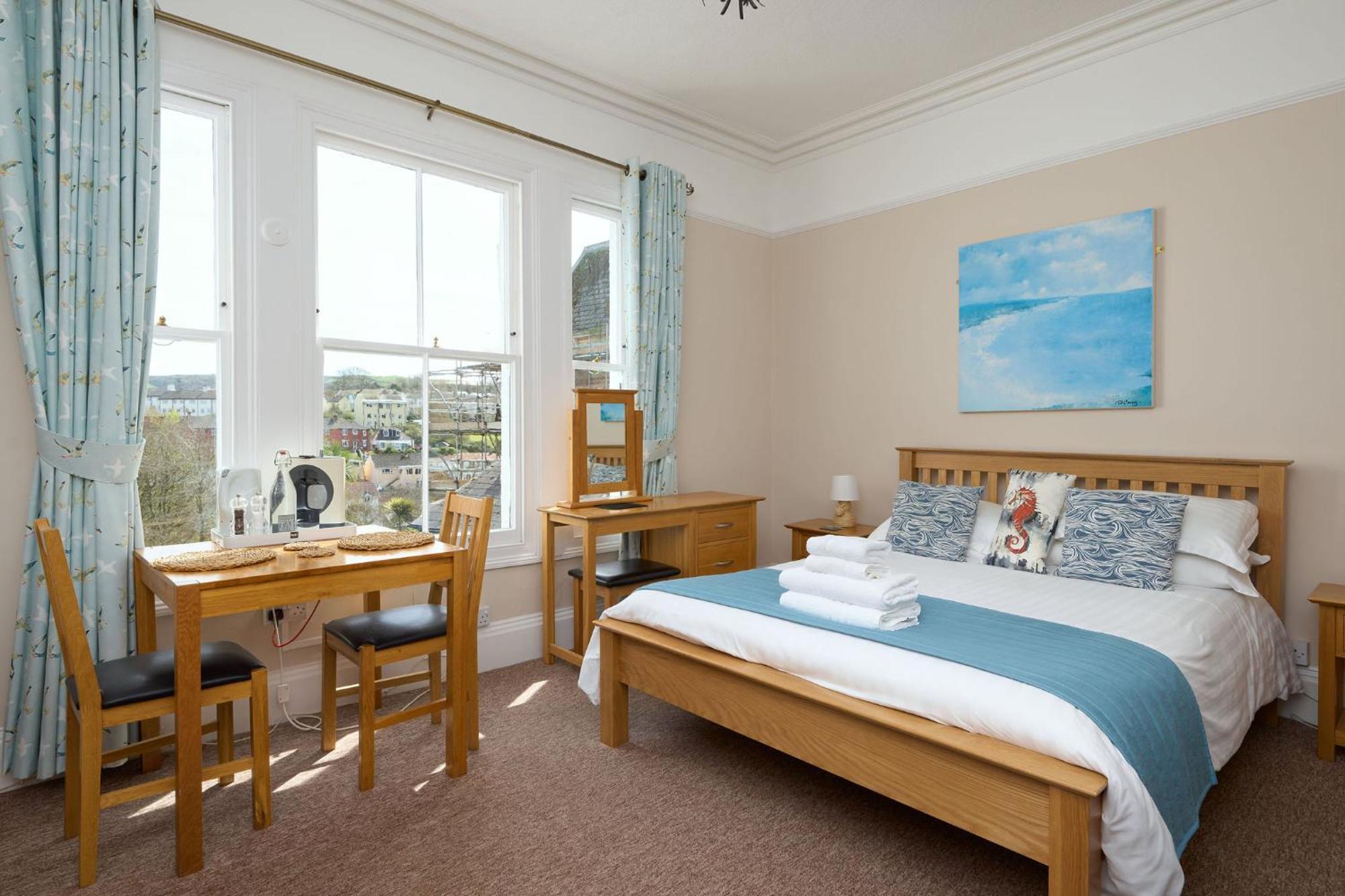 Epchris House Hotel Илфракомб Екстериор снимка