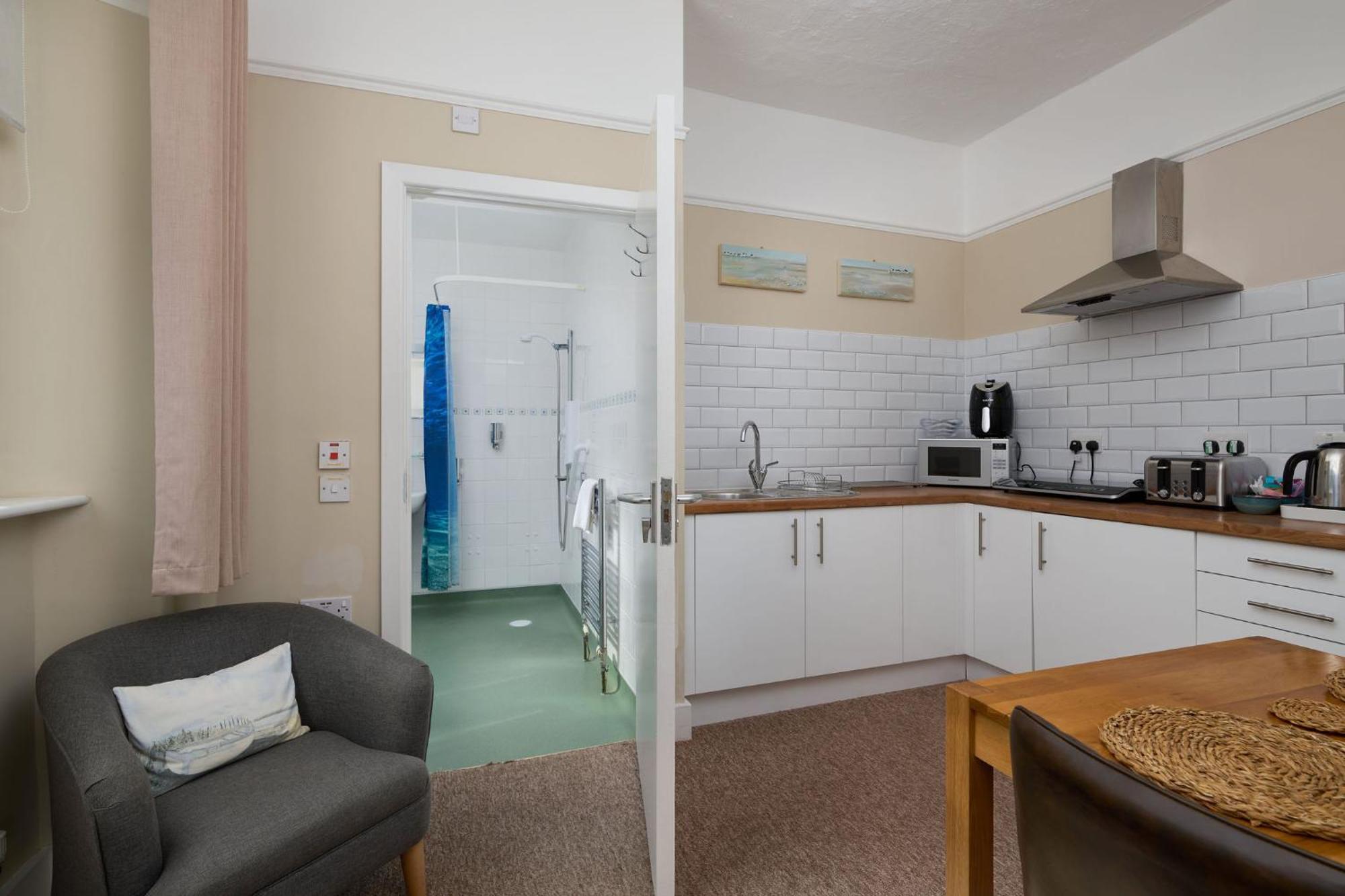 Epchris House Hotel Илфракомб Екстериор снимка
